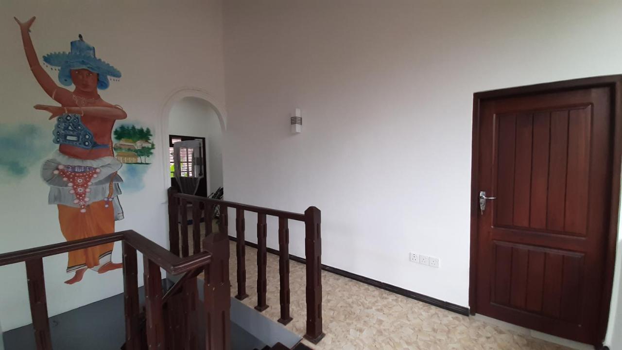 Bandulas Beach House Hikkaduwa Exterior photo